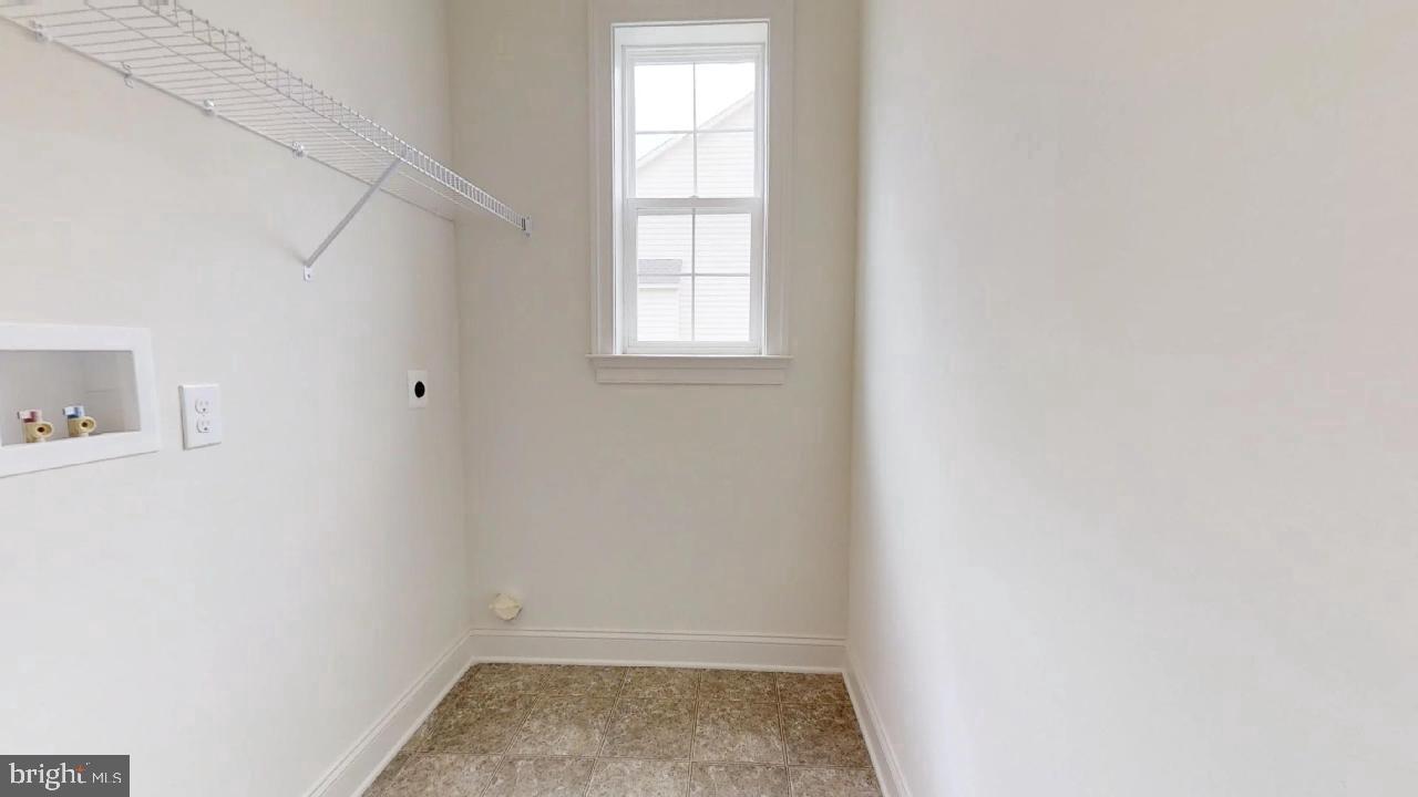 1153 Charleston Cir #philadelphian Property Photo 58