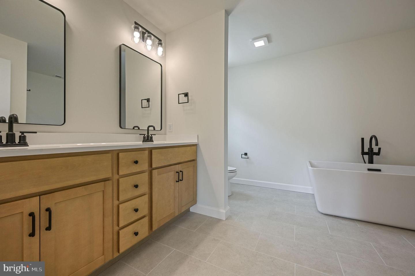 12 Baltray Rd Property Photo 31