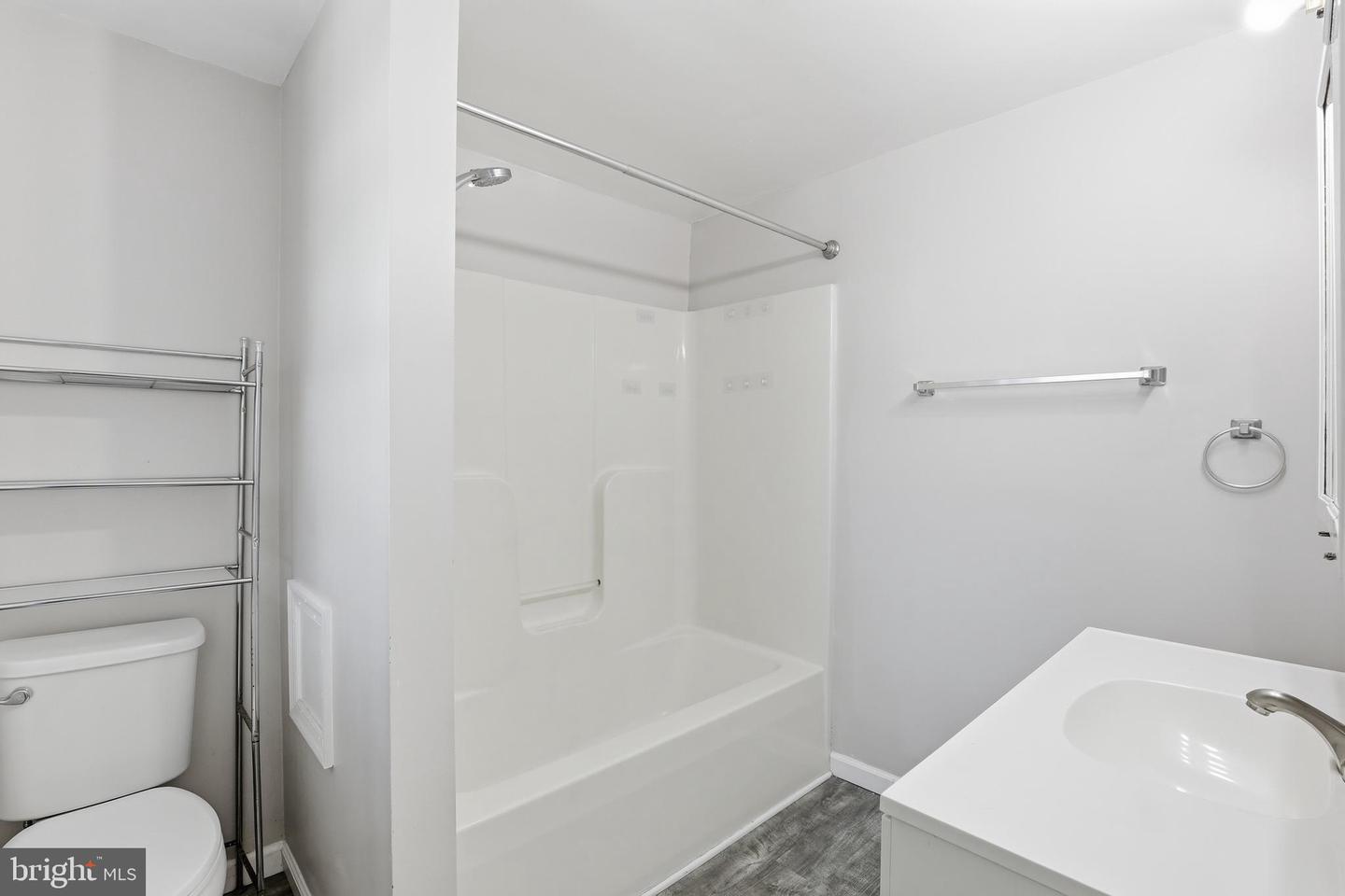 22 W Front St Property Photo 18