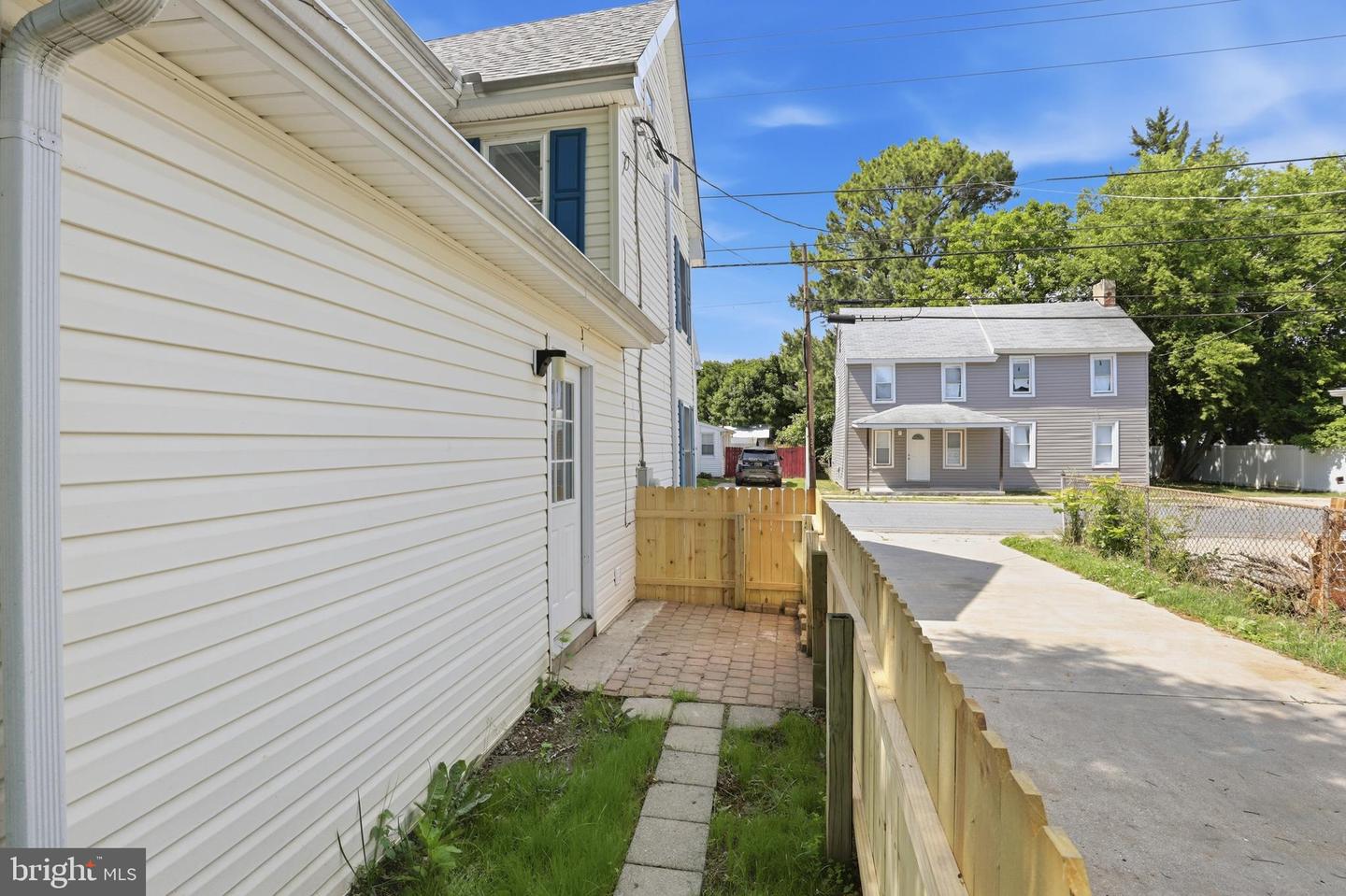 22 W Front St Property Photo 22