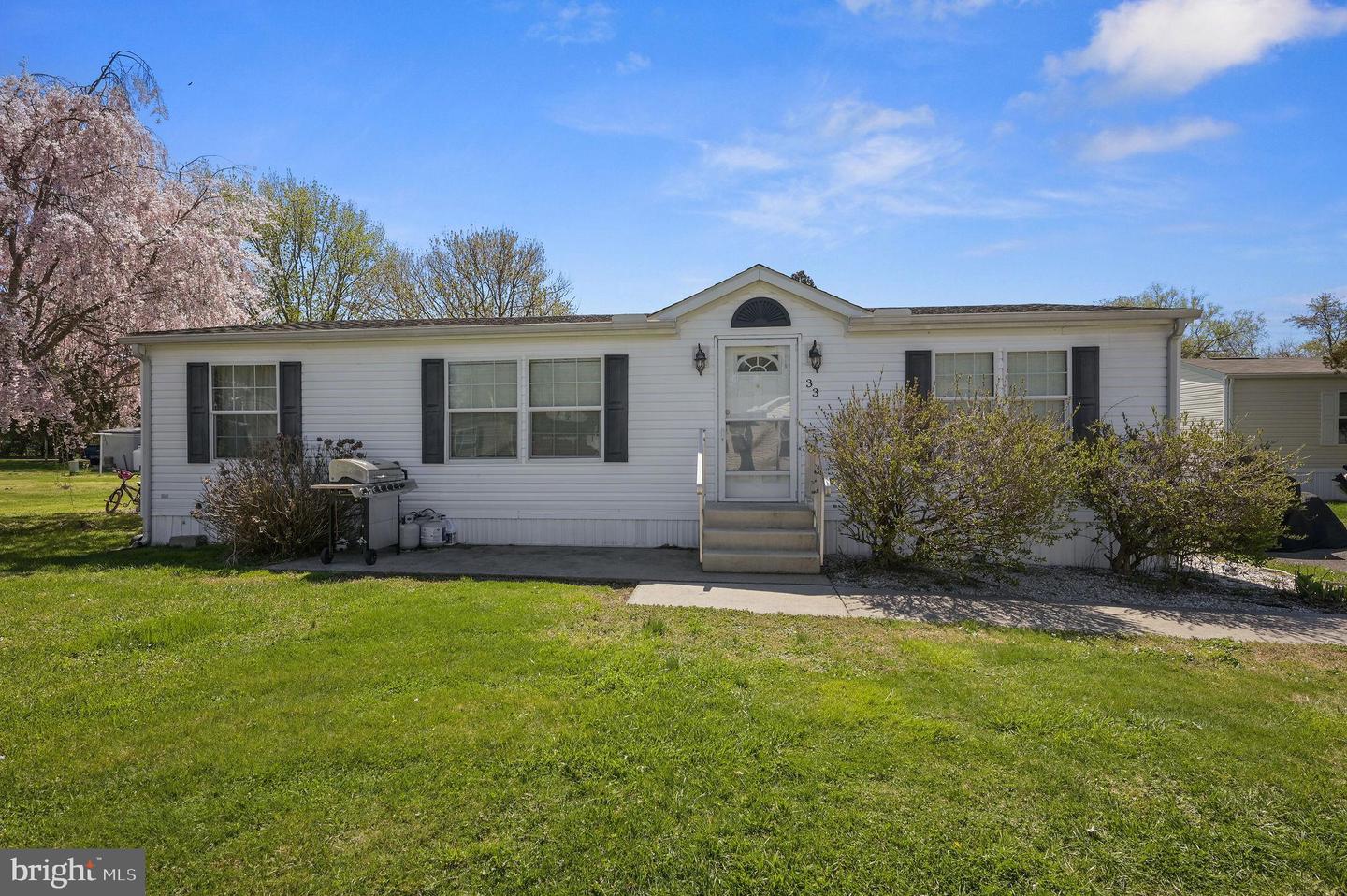33 Hedgerow Hollow Rd #33 Property Photo 1