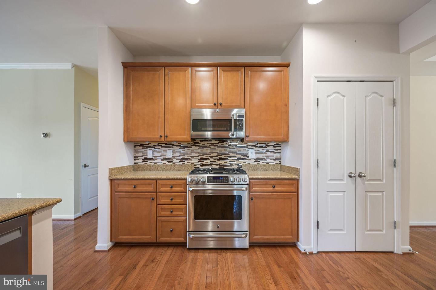392 Winesap Ln Property Photo 8