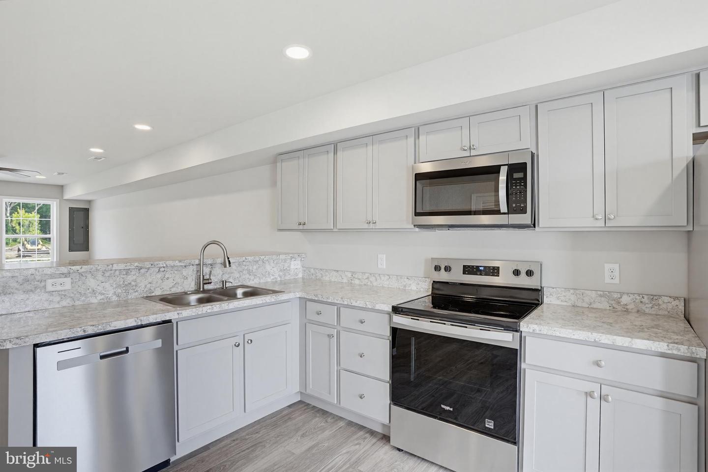 104 Rubaker Way #157 Property Photo 15