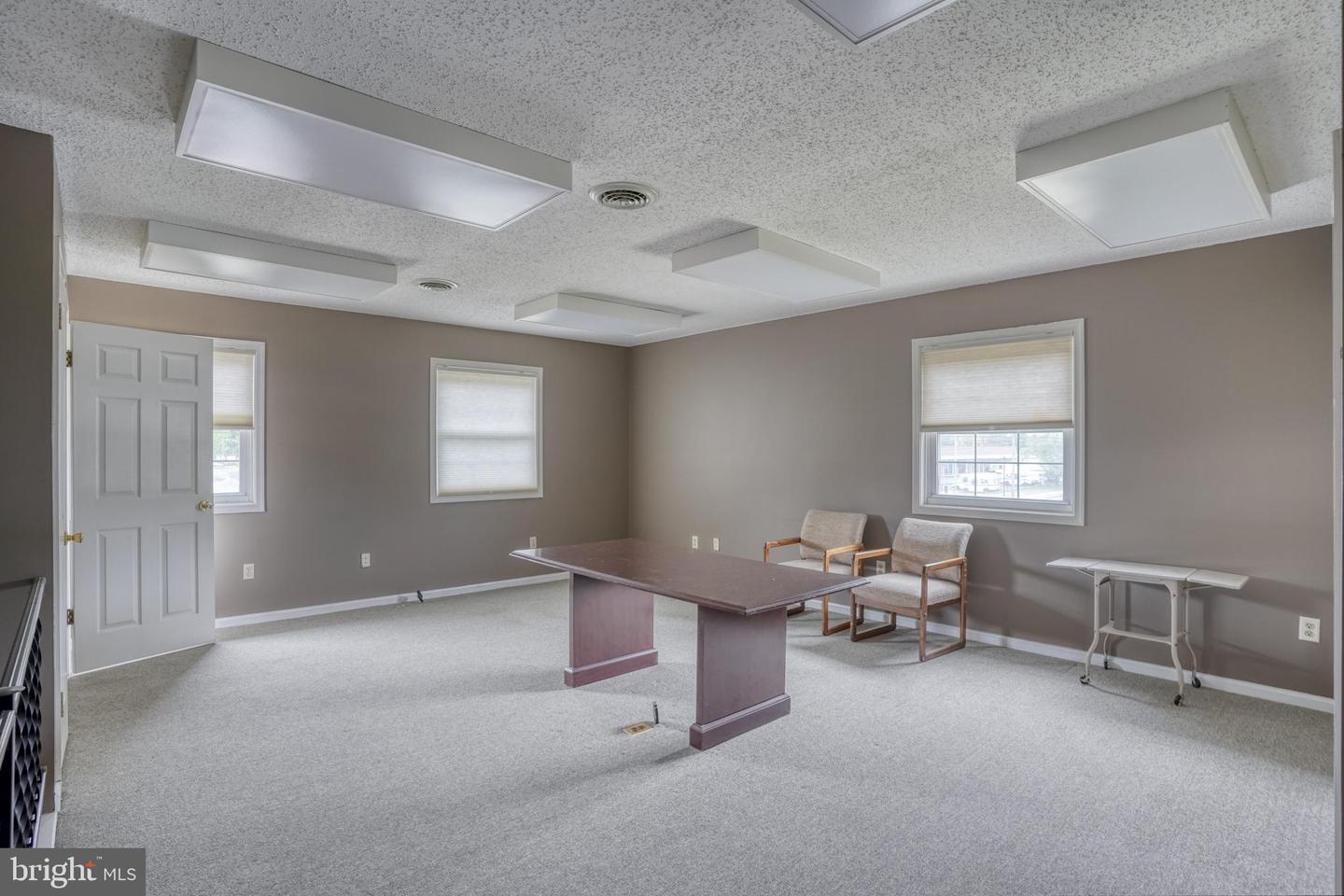 371 W North St #unit A And Unit B Property Photo 7