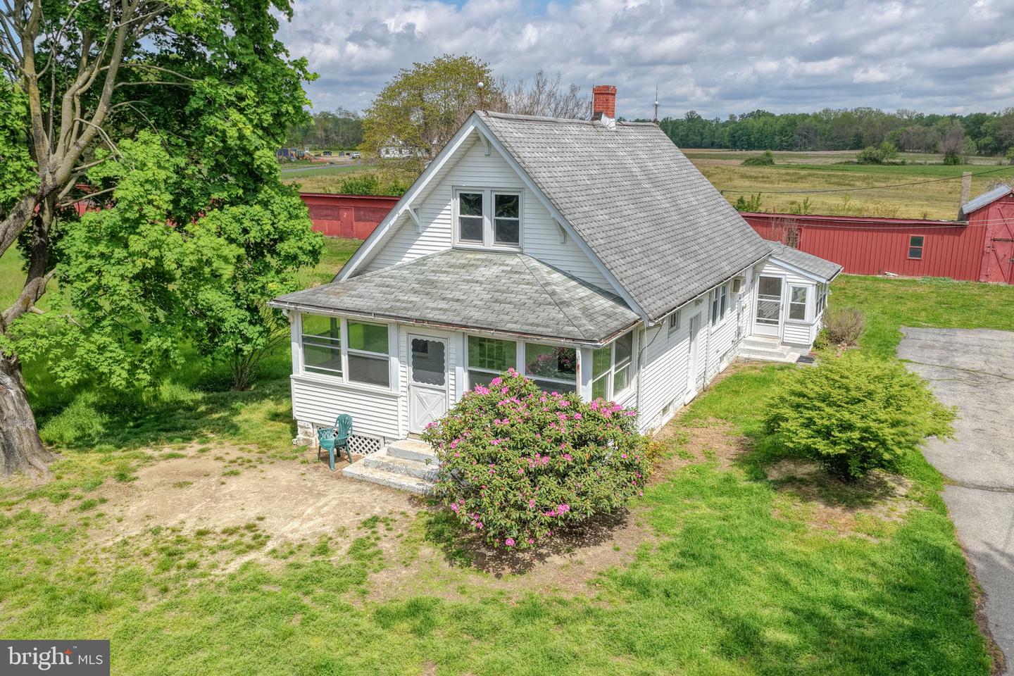 461 Hartly Rd Property Photo 3