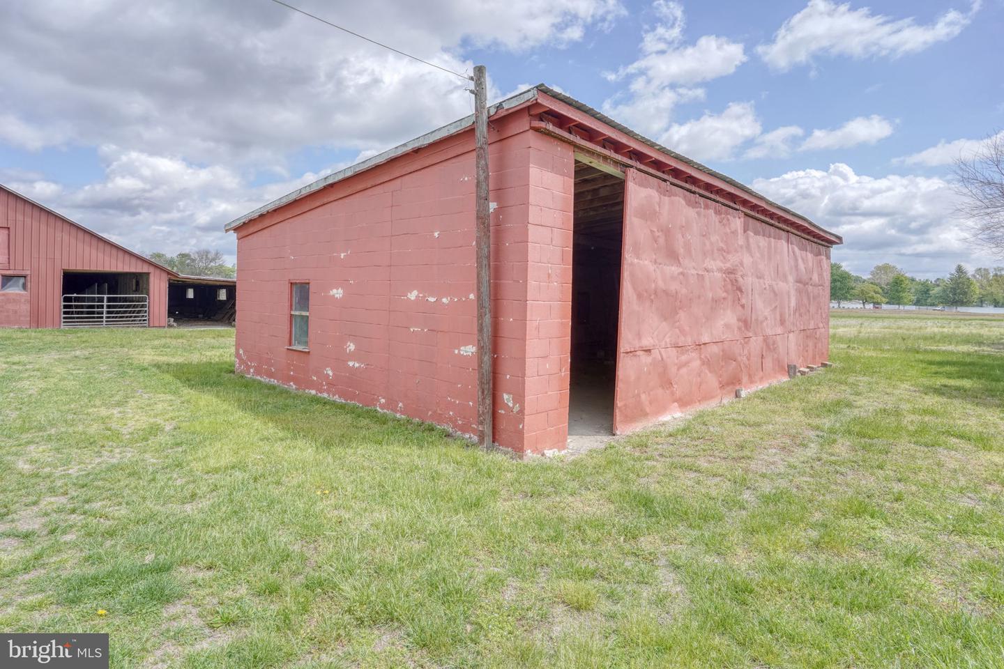 461 Hartly Rd Property Photo 7