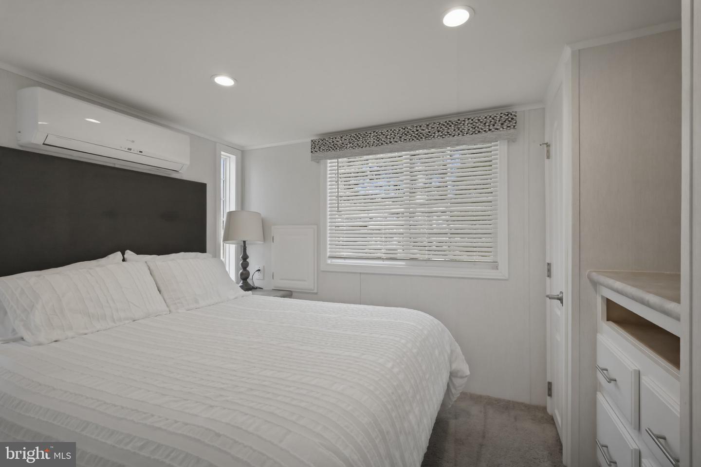 DEKT2046764 Property Photo 22