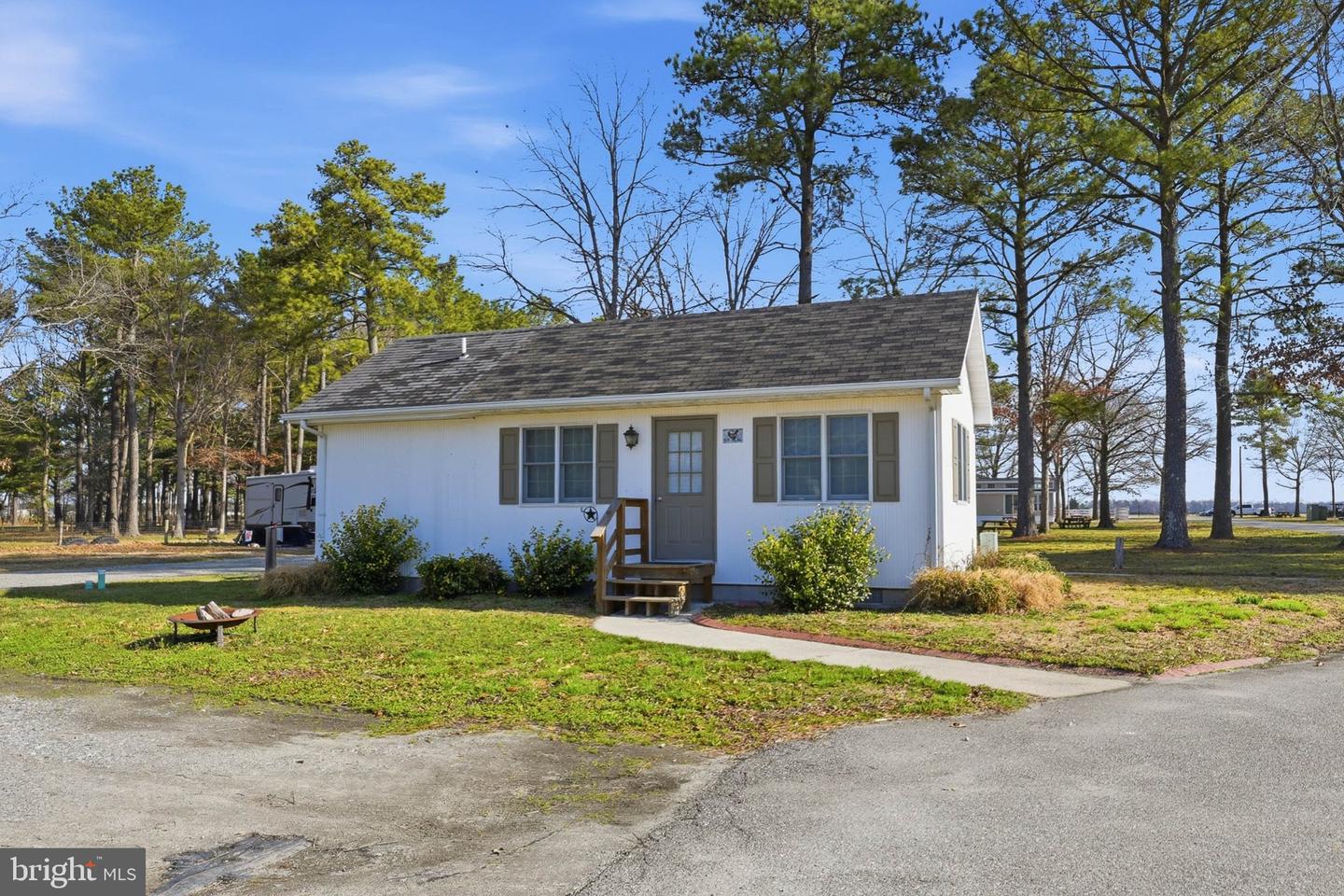 DEKT2046764 Property Photo 25