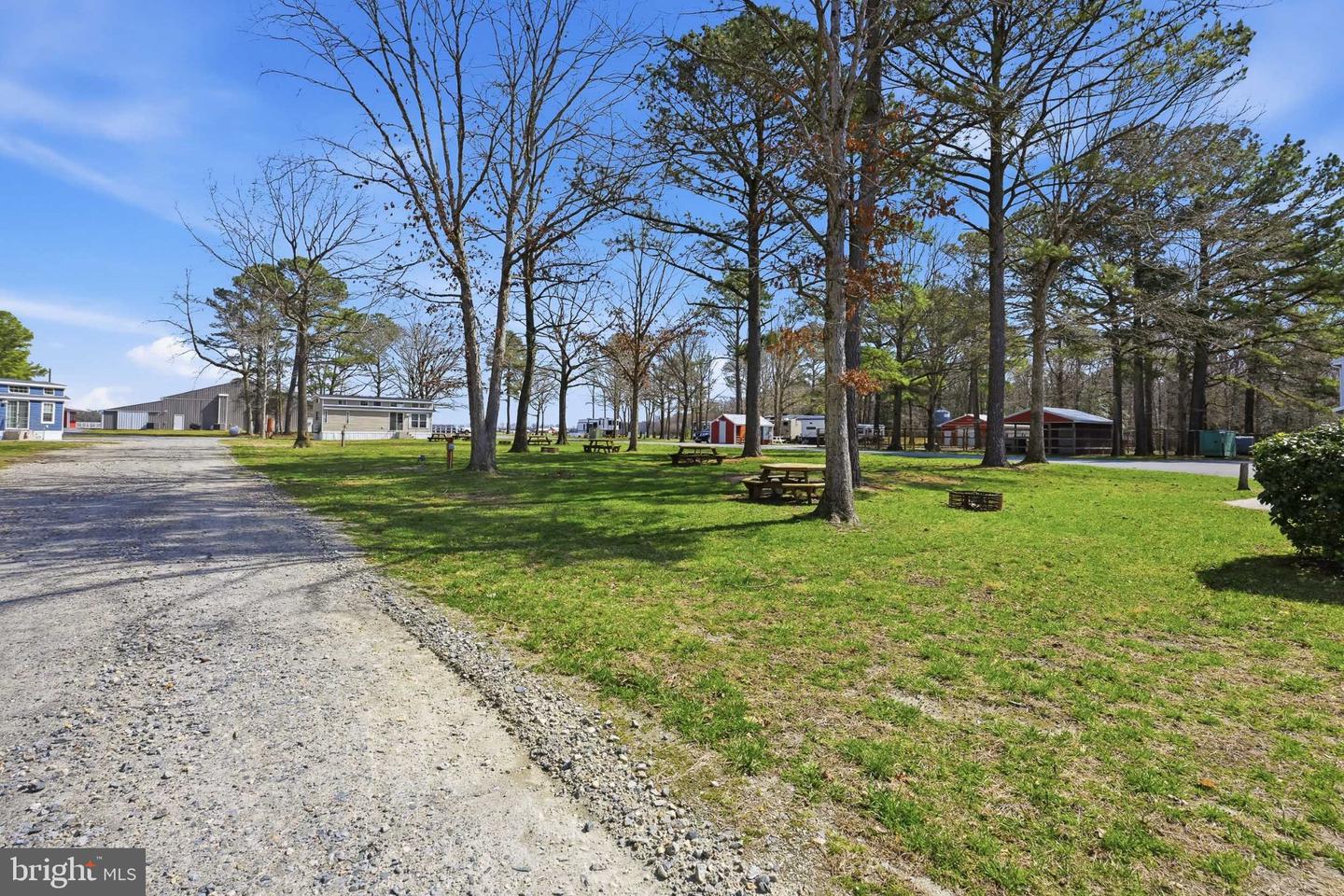 DEKT2046764 Property Photo 31