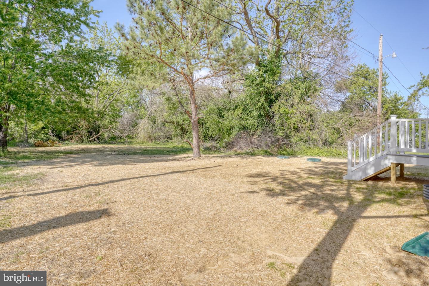 117 Railroad Ave Property Photo 33