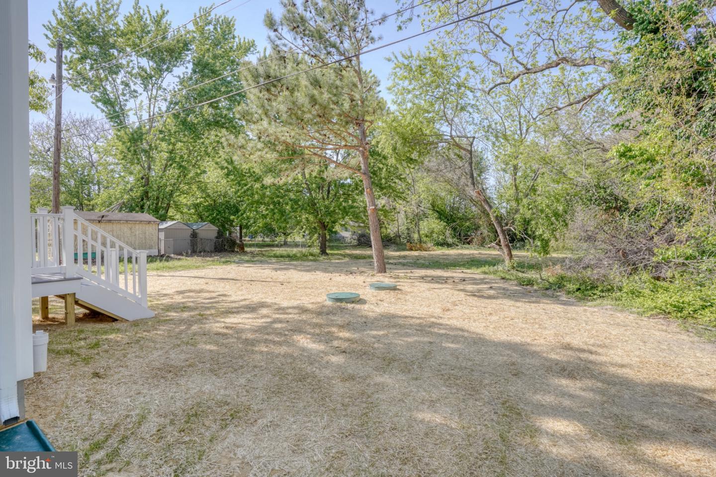 117 Railroad Ave Property Photo 34