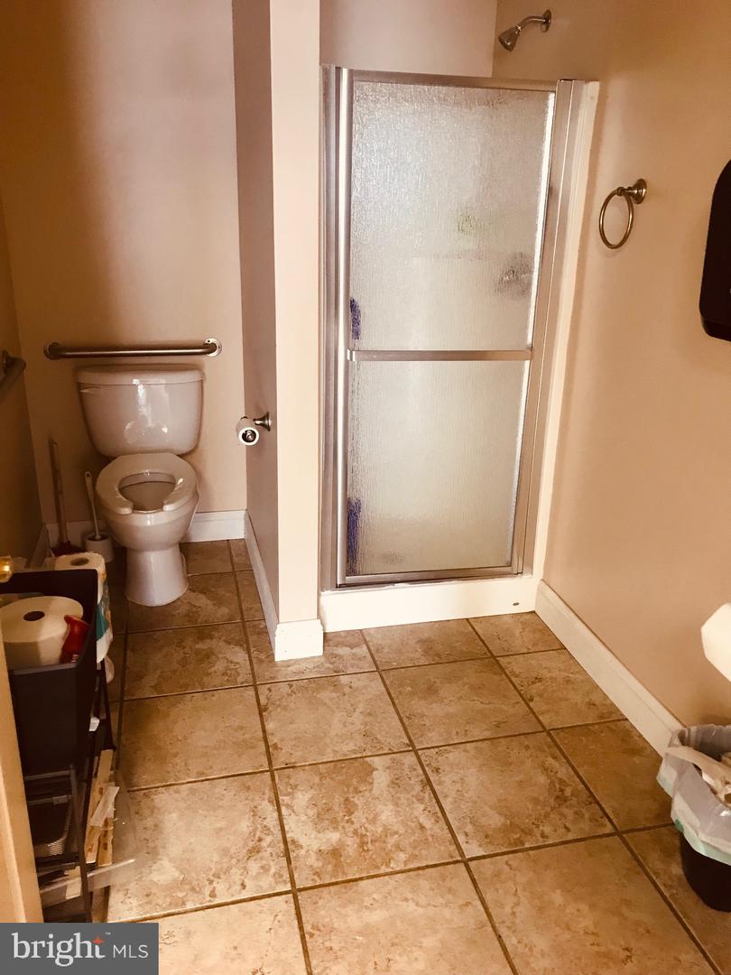 205 East St Property Photo 4