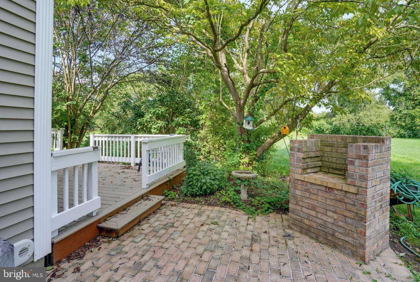 303 Quail Run Property Photo 9