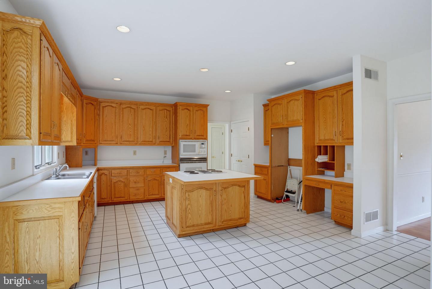 303 Quail Run Property Photo 24