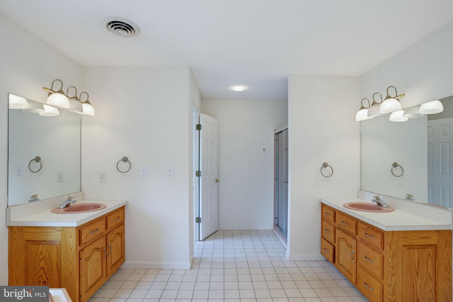 303 Quail Run Property Photo 33