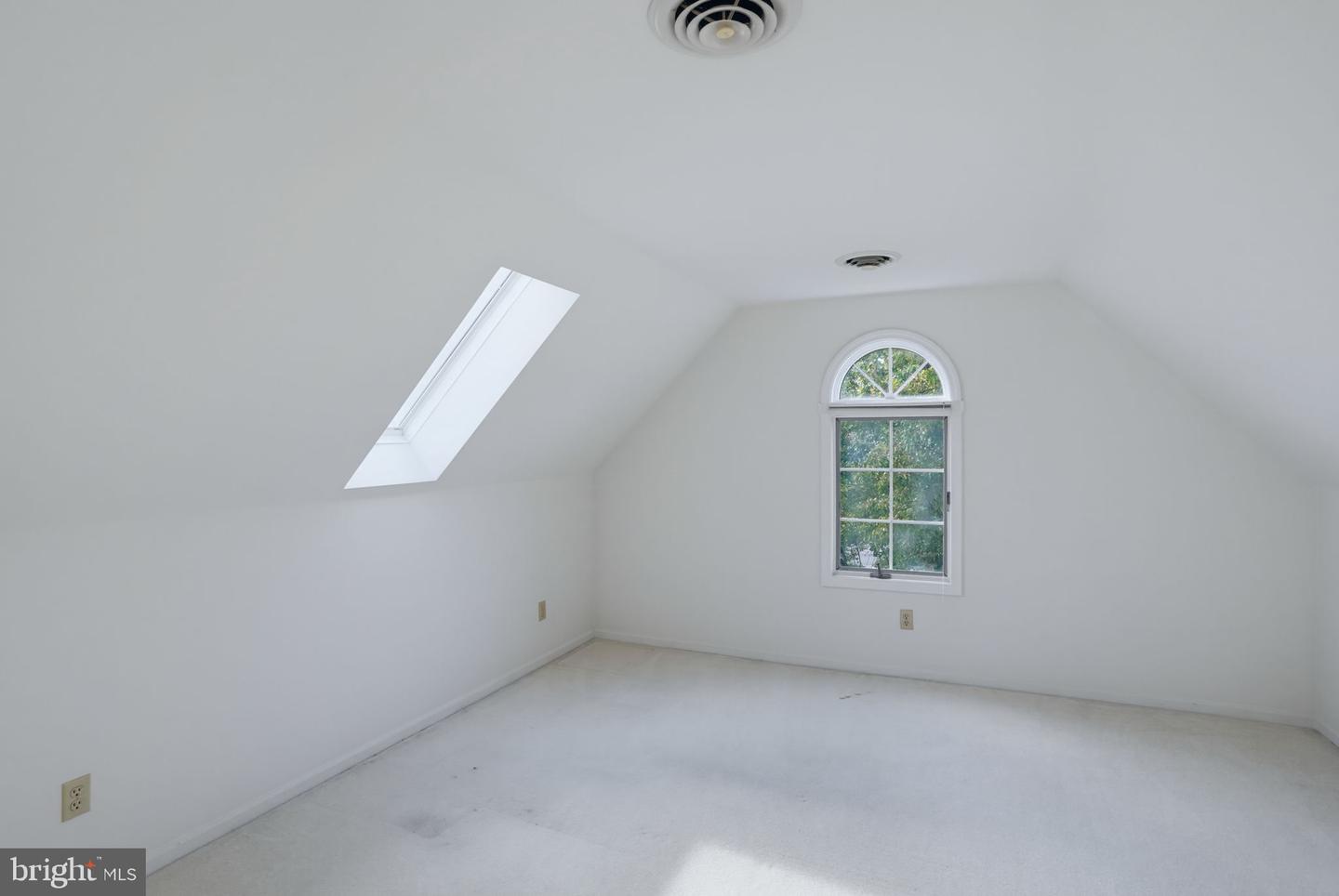 303 Quail Run Property Photo 40