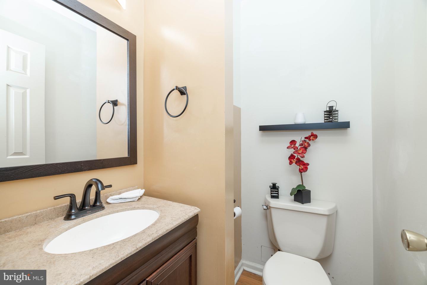 2 Hemsted Ct Property Photo 15