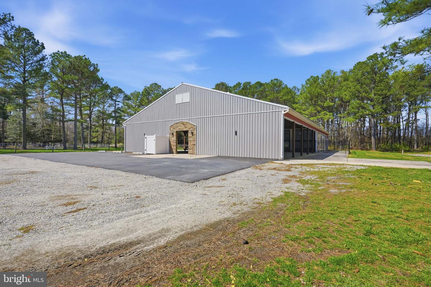 DEKT2046930 Property Photo 10
