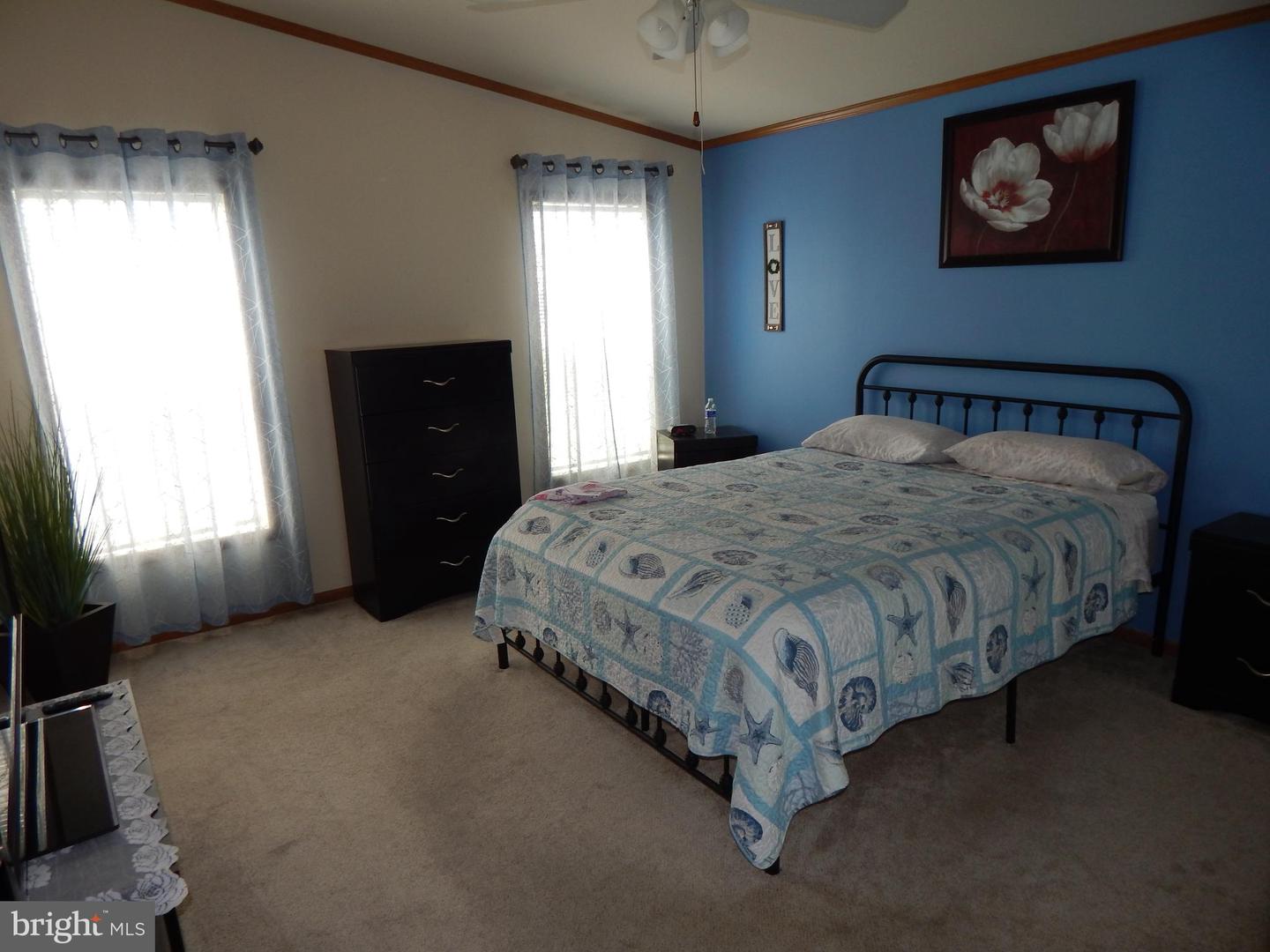 537 Weaver Dr #537 Property Photo 17