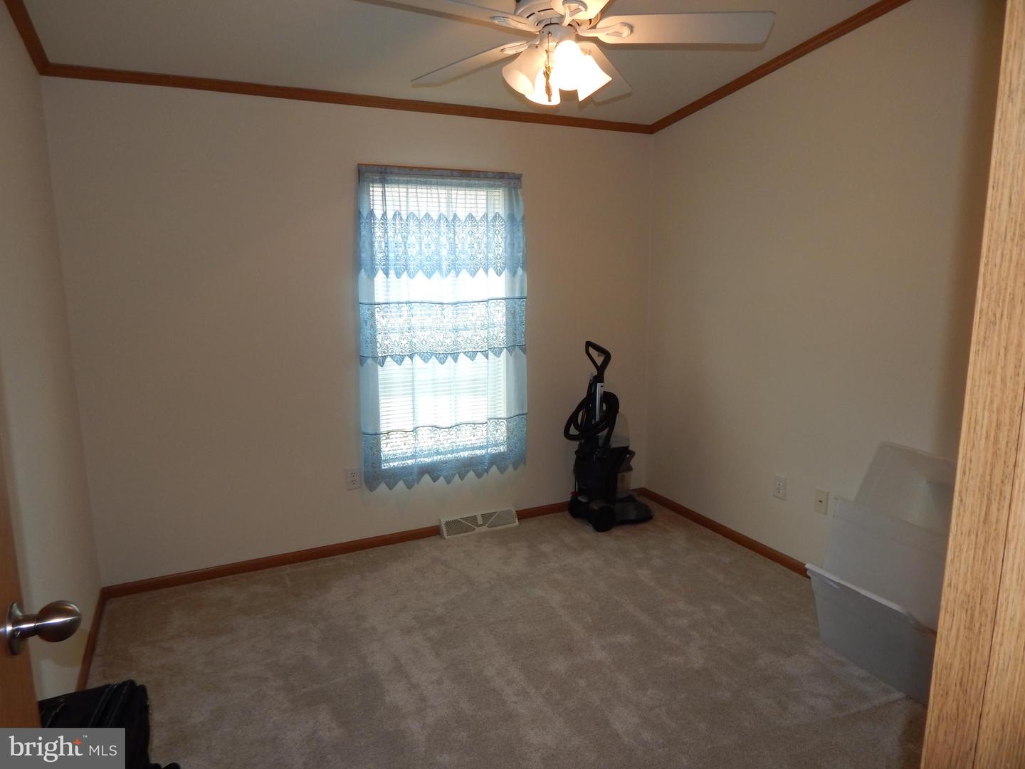 537 Weaver Dr #537 Property Photo 18