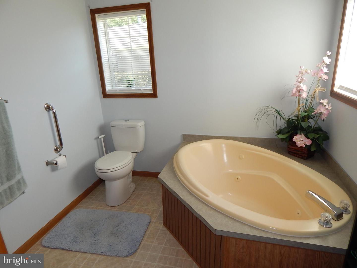 537 Weaver Dr #537 Property Photo 22