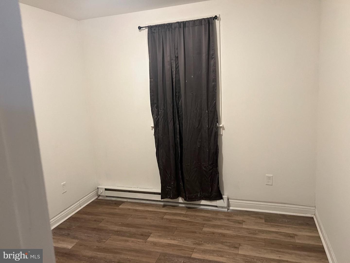 16 S New St #apt 1 Property Photo 10