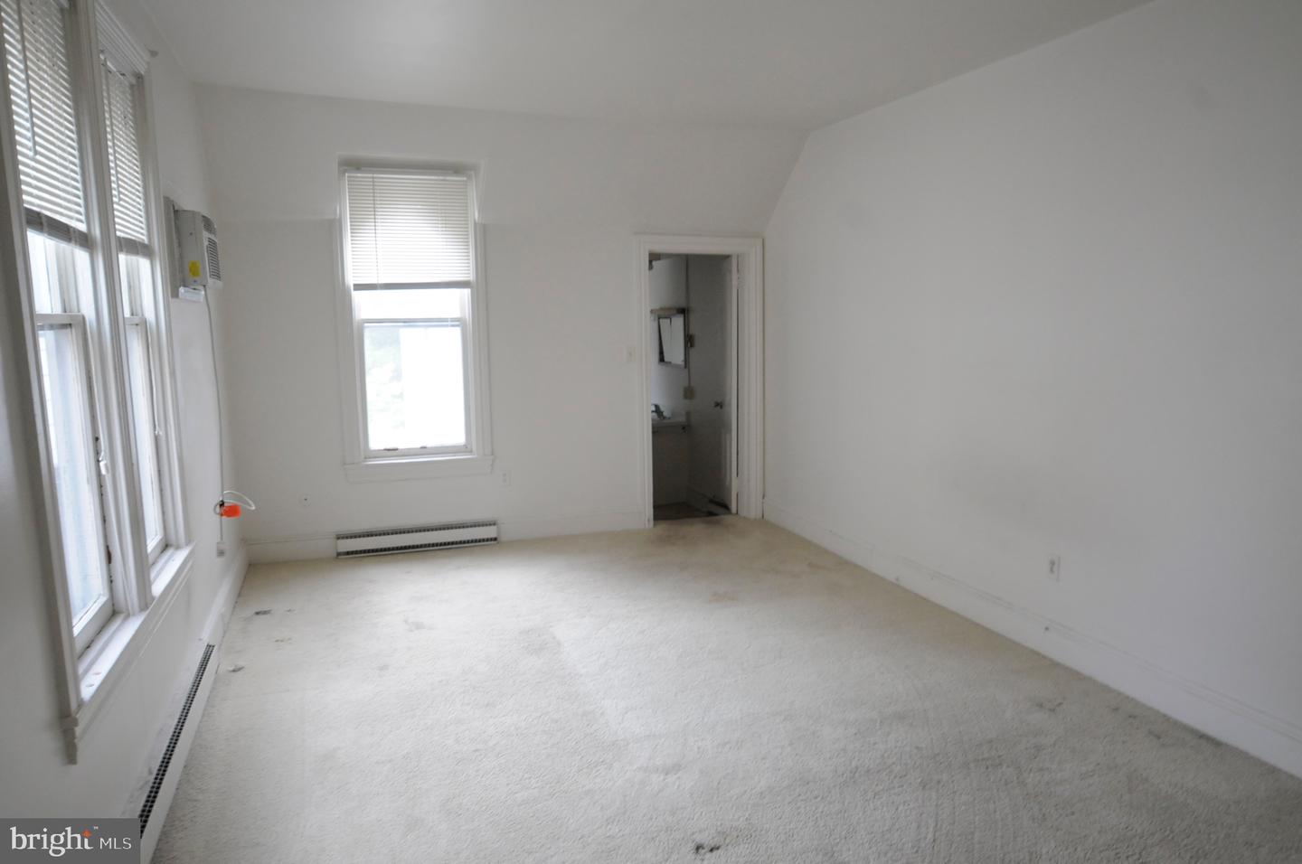 12 S State St Property Photo 11
