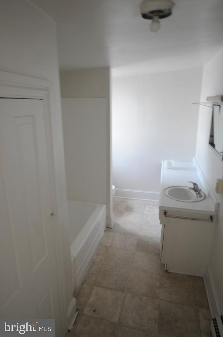12 S State St Property Photo 13