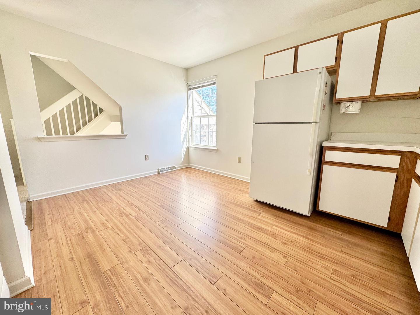 305 Charring Cross Dr Property Photo 10
