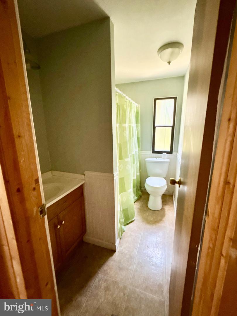 49 North Ave Property Photo 15