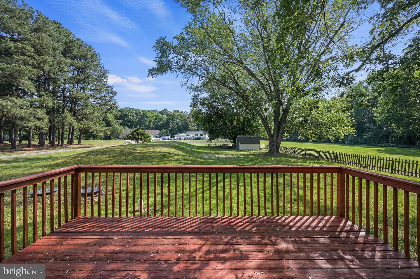 1074 Pearsons Corner Rd Property Photo 4