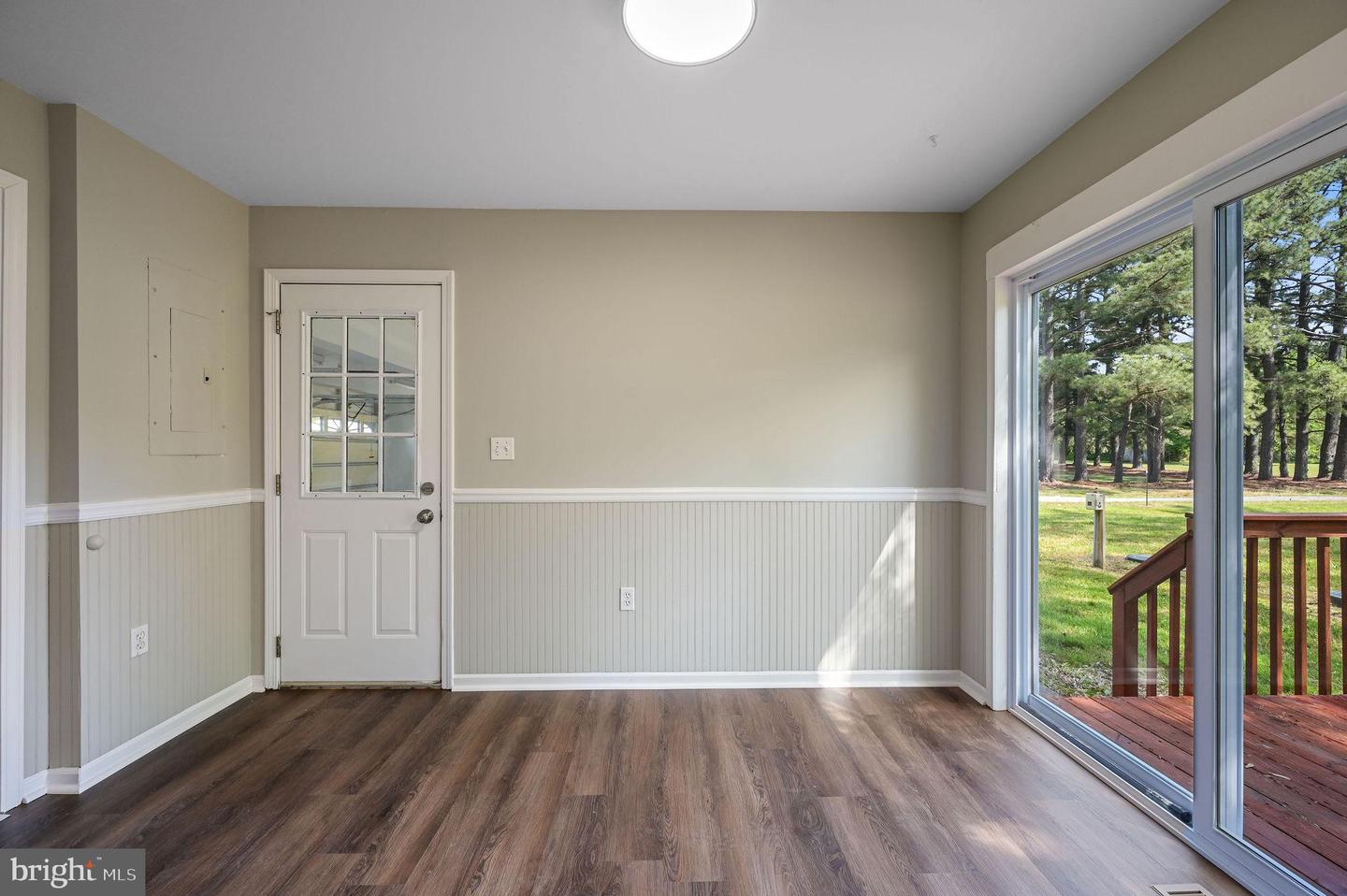 1074 Pearsons Corner Rd Property Photo 11