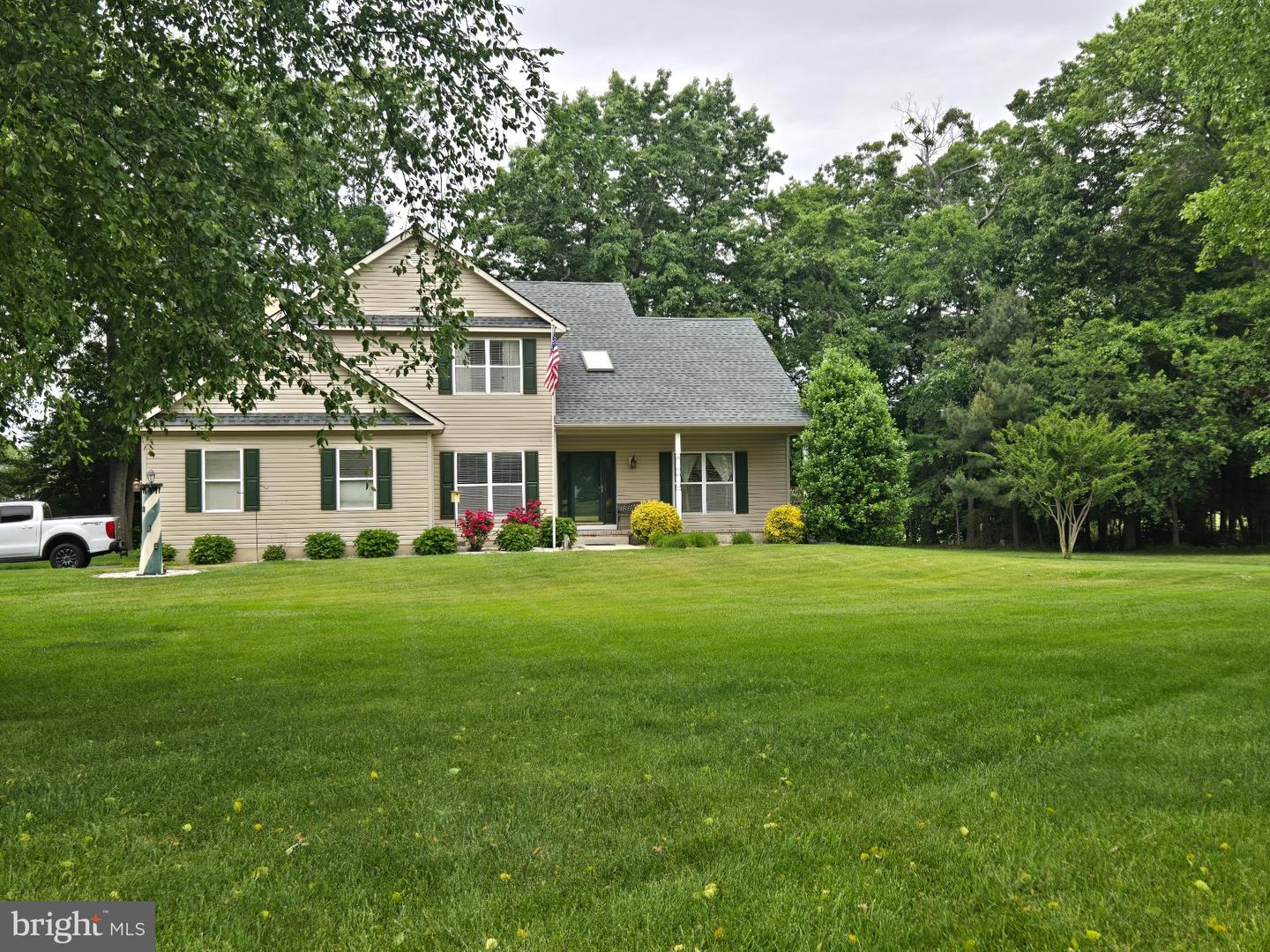 347 Golf Links Property Photo 6