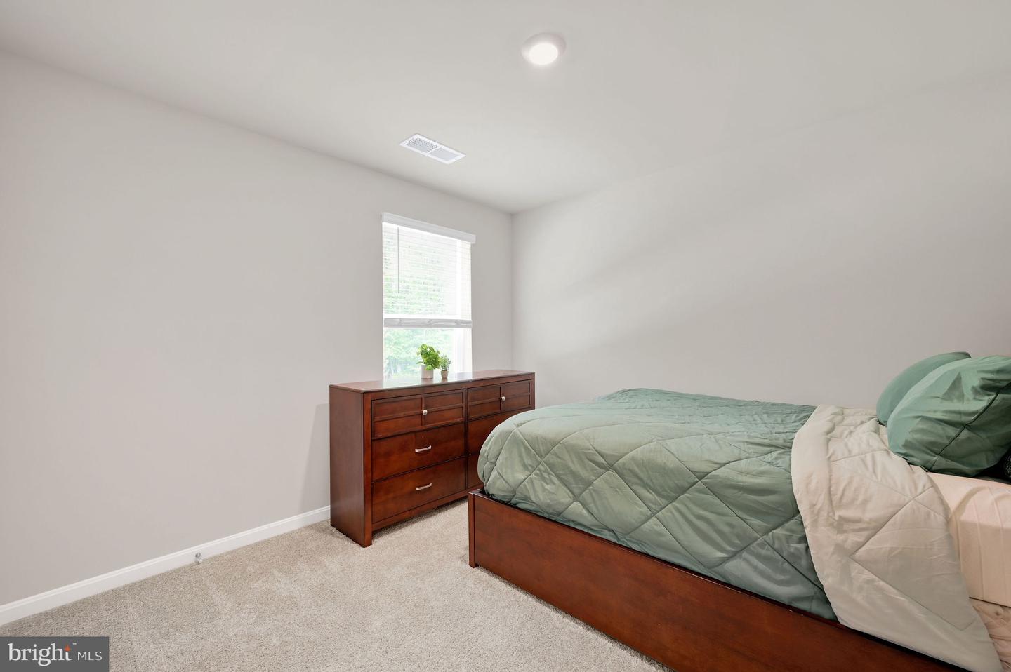 529 Currant Cir Property Photo 23
