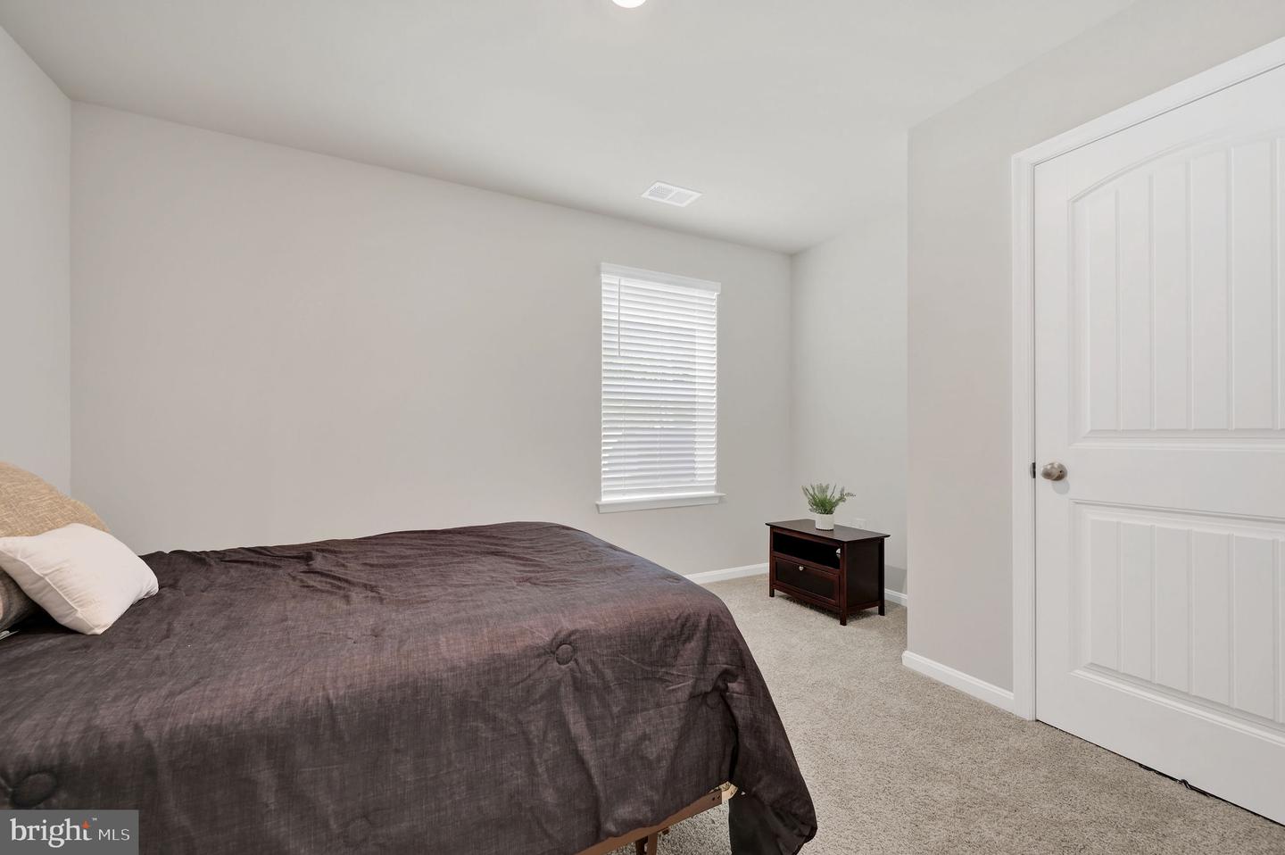 529 Currant Cir Property Photo 31
