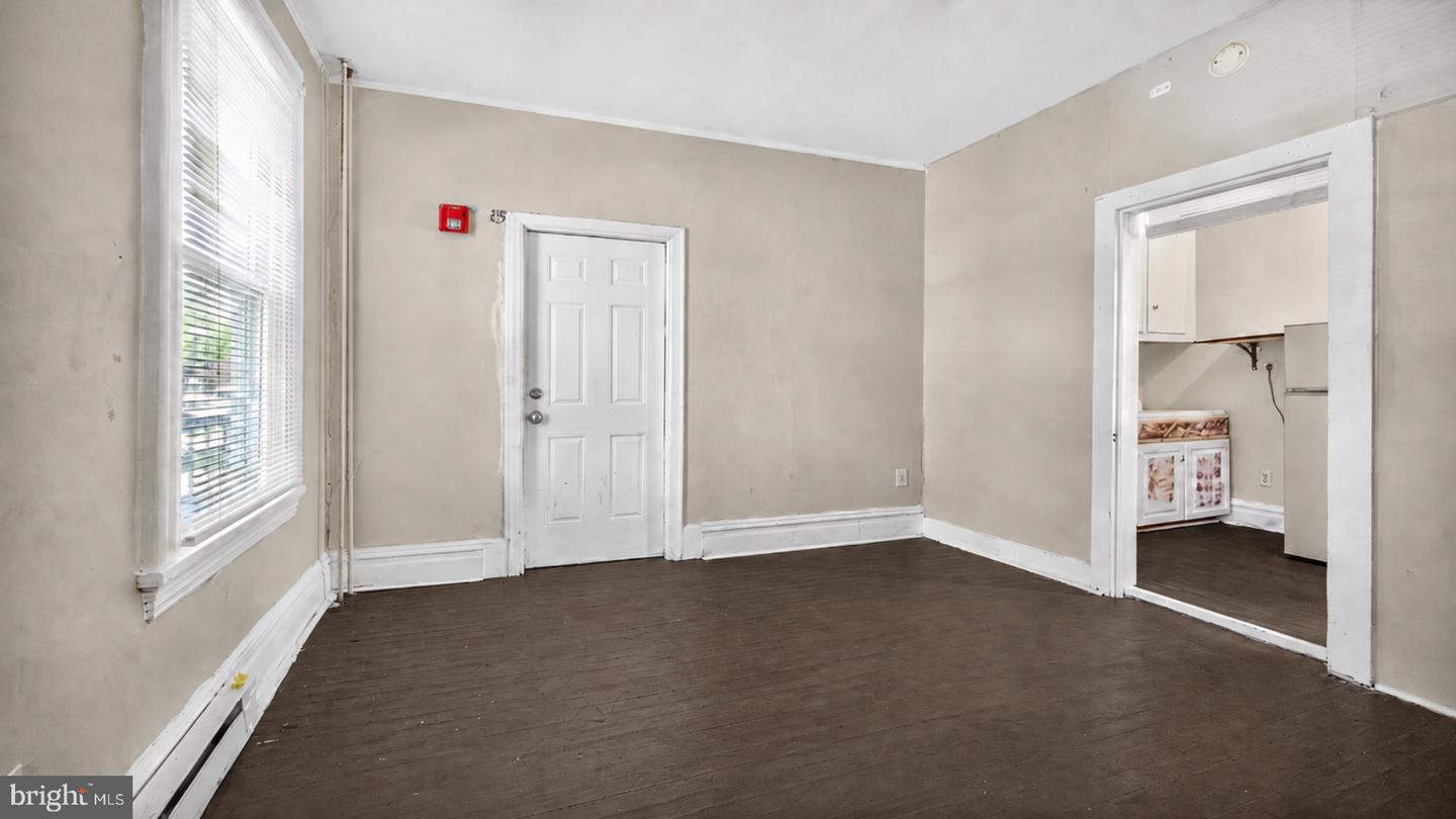 40 S Governors Ave #2 Property Photo 5