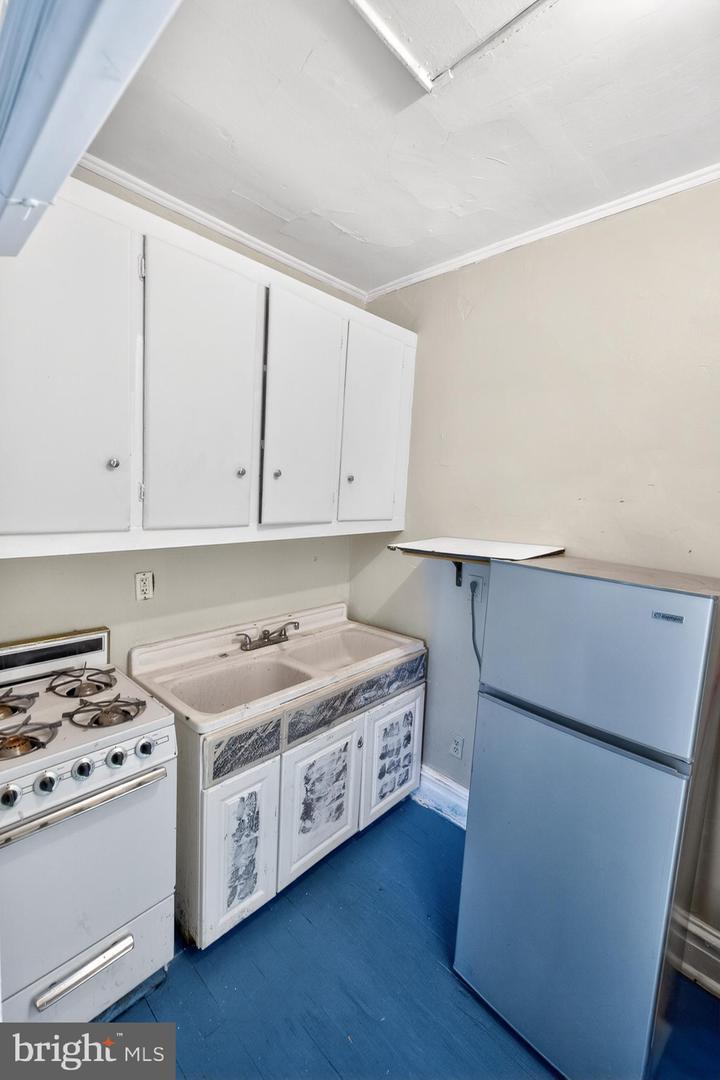 40 S Governors Ave #2 Property Photo 8
