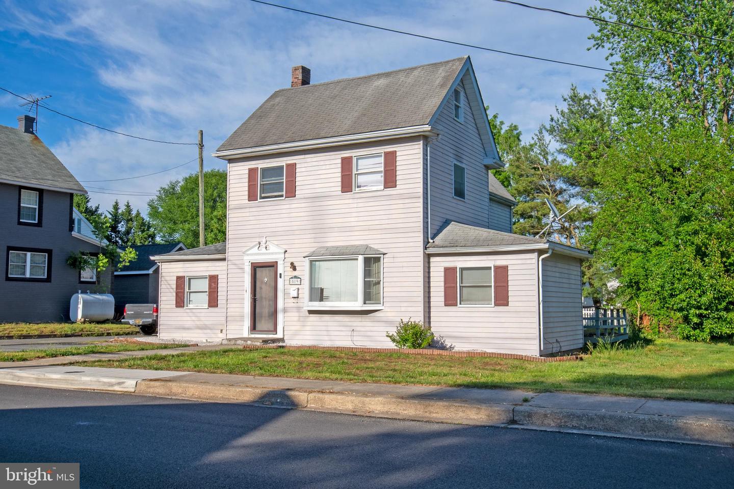 519 N Washington St Property Photo 1