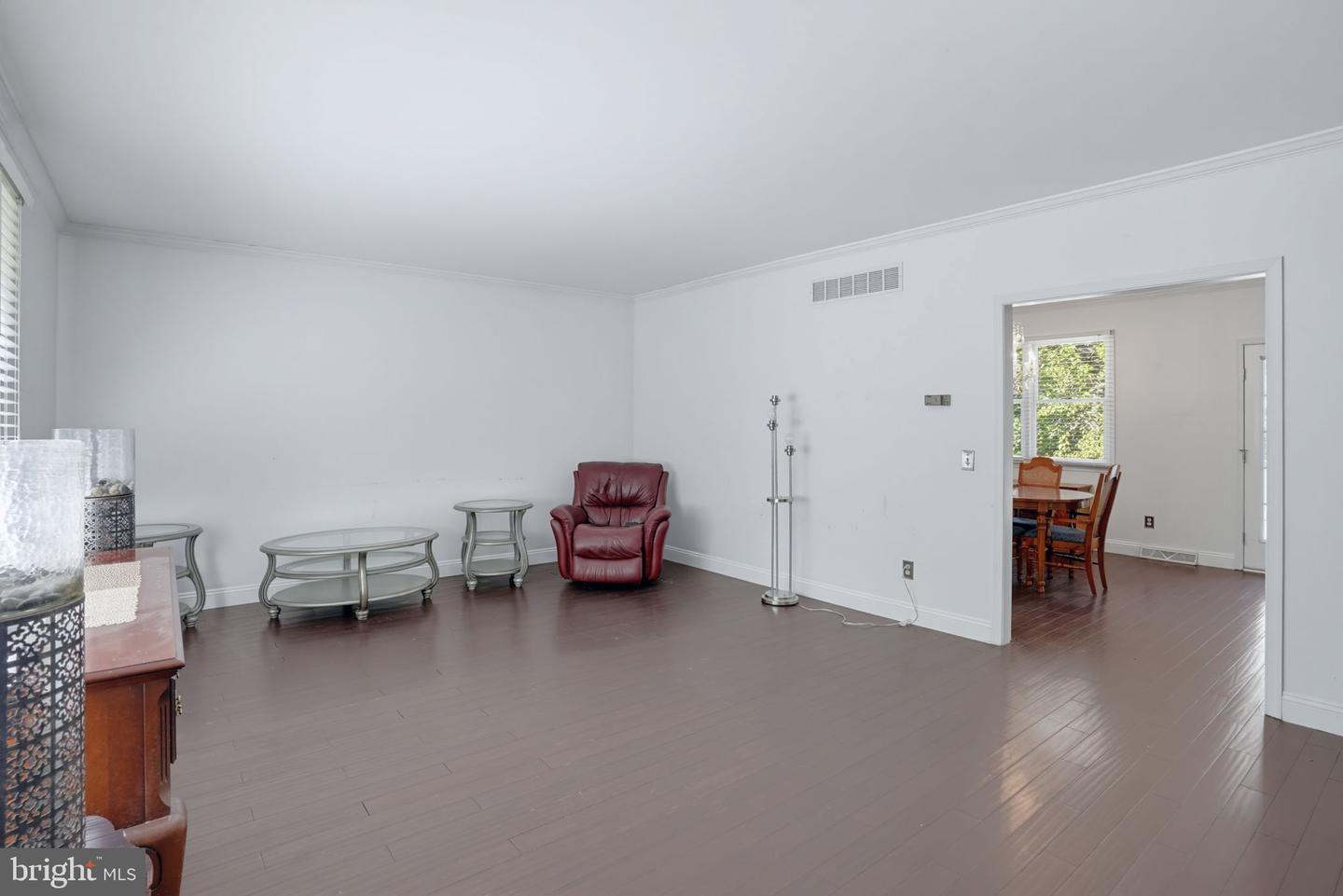 2660 Forrest Ave Property Photo 7