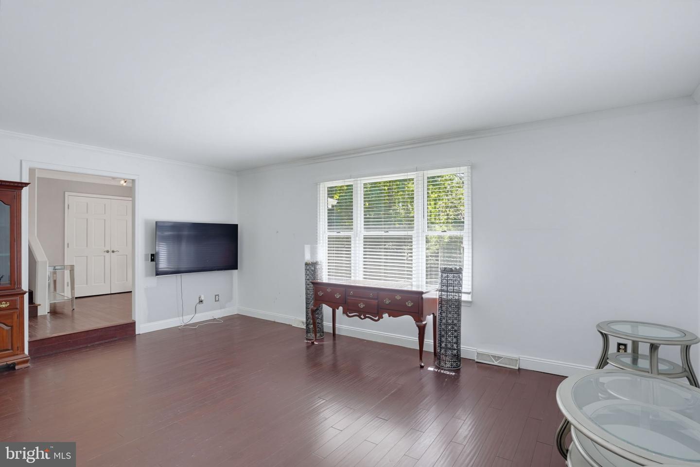 2660 Forrest Ave Property Photo 9