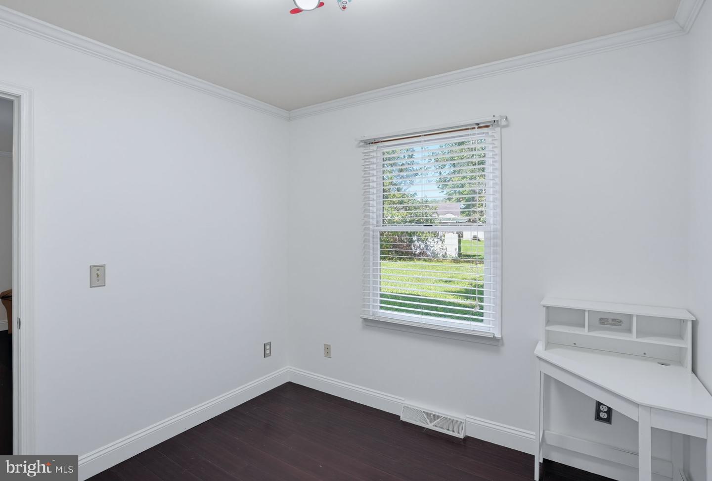 2660 Forrest Ave Property Photo 34