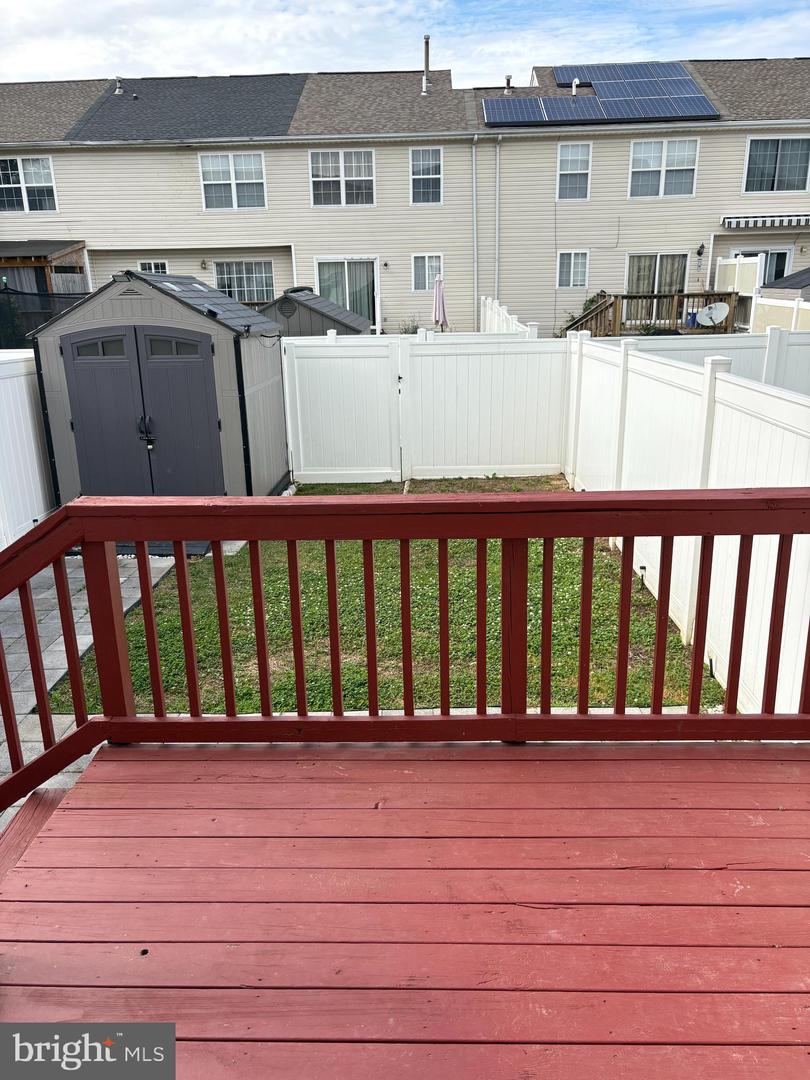 384 Braddock Rd Property Photo 16