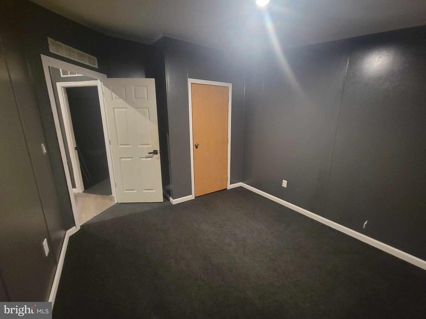 79 Jury Dr #2 Property Photo 14