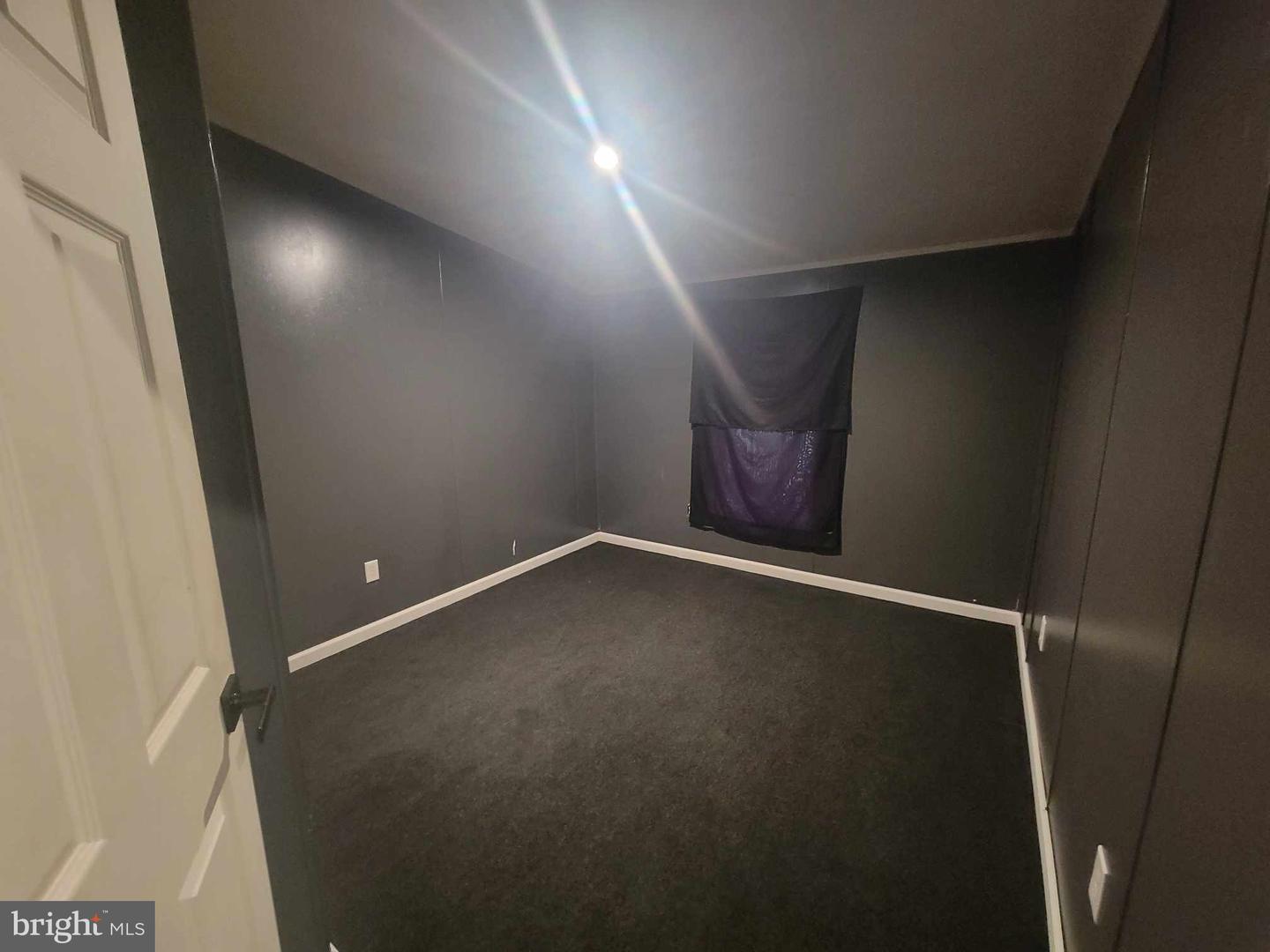 79 Jury Dr #2 Property Photo 15