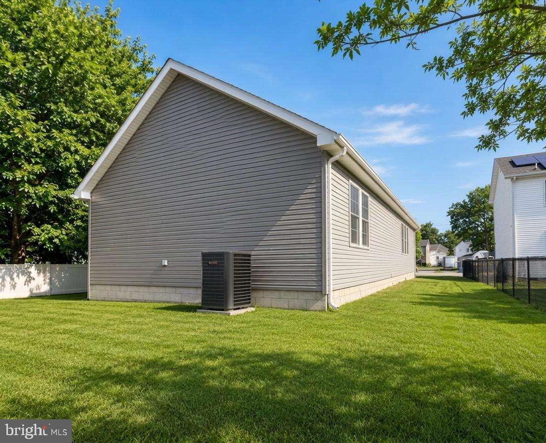 100 Wolcott St Property Photo 11