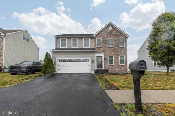 375 Delaware River Dr Property Photo 1