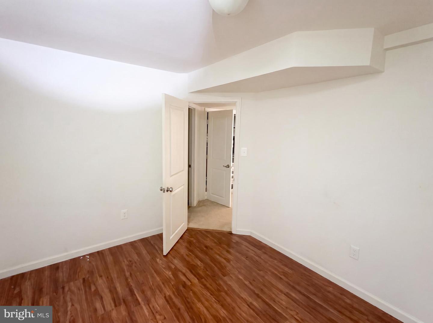 176 Bellflower Ln Property Photo 8