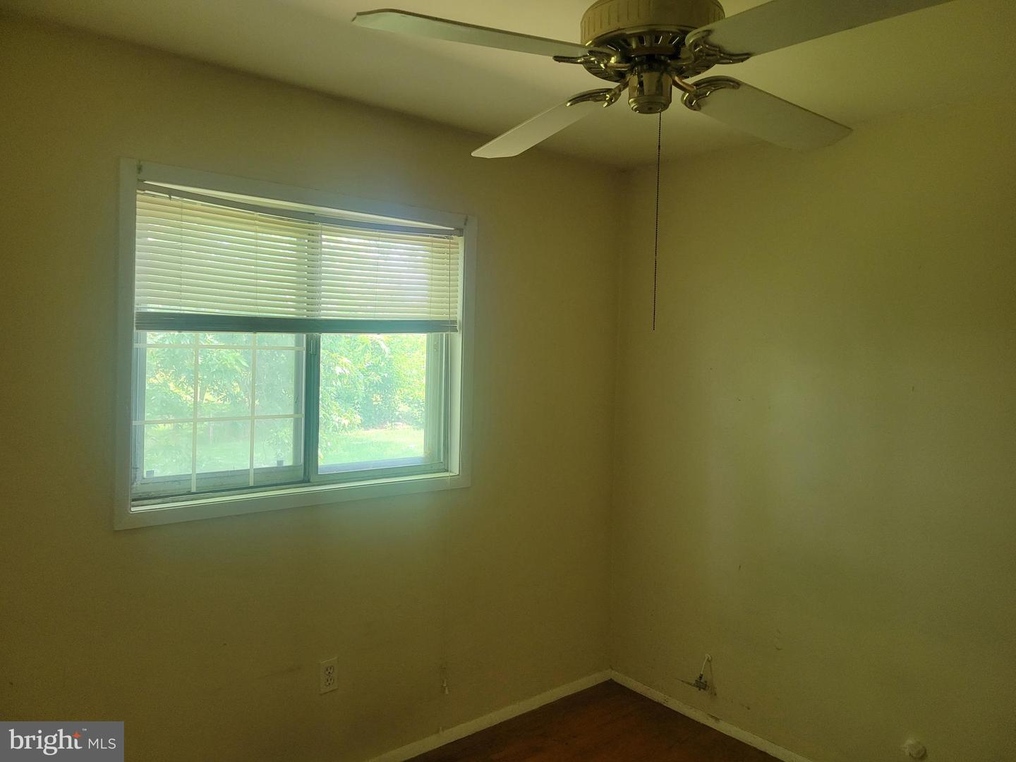 382 Ronald Ln Property Photo 13
