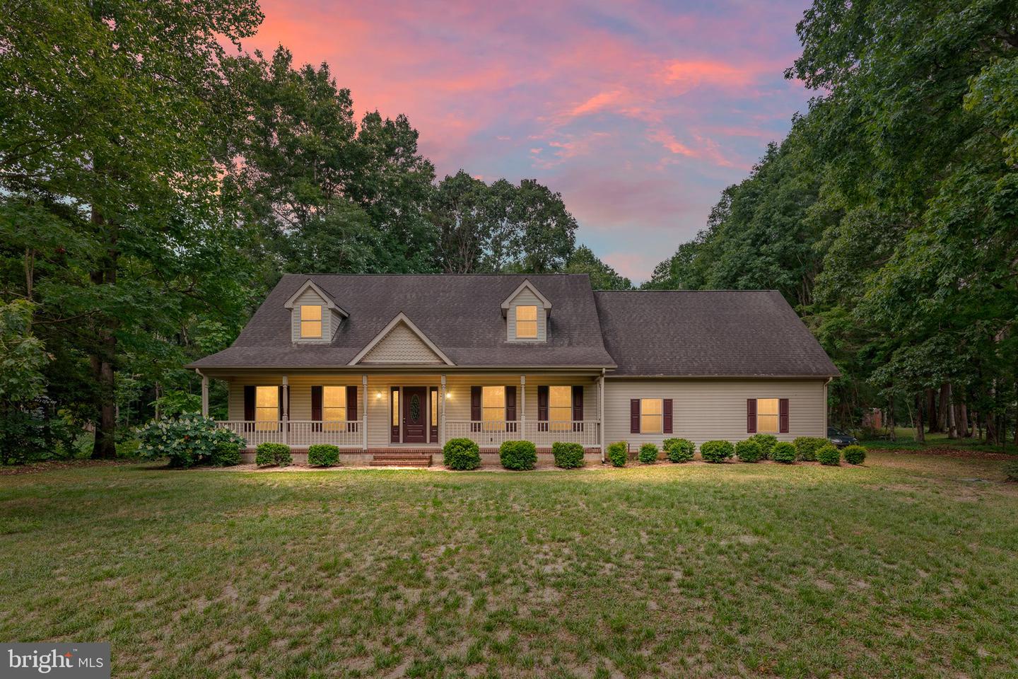 750 Abbotts Pond Rd Property Photo 1