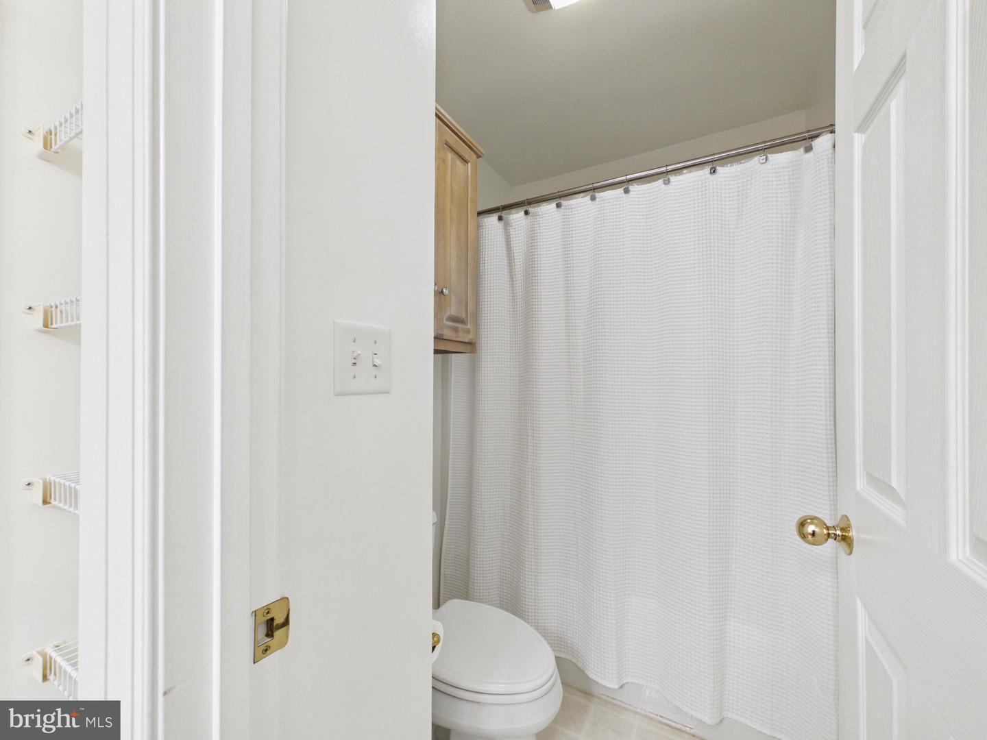 3298 Canterbury Rd Property Photo 33